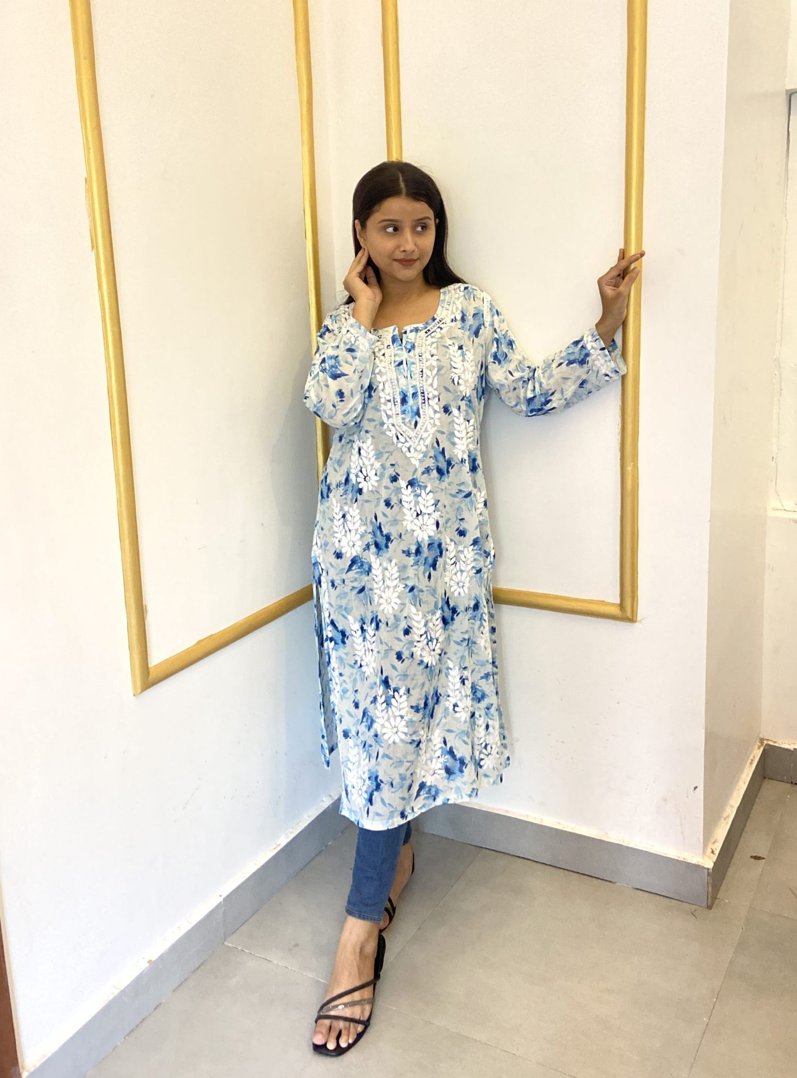 Farah Mal Printed Kurti Full 2